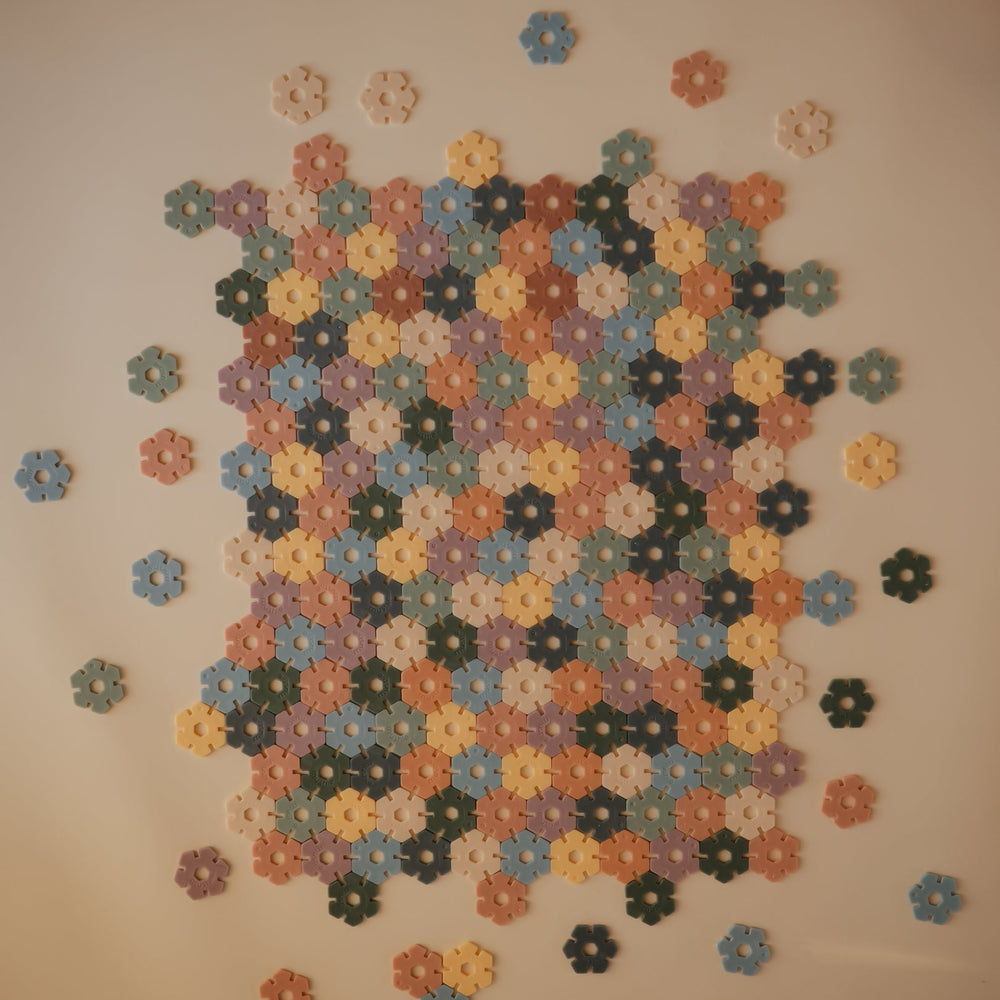 
                  
                    HEX Connect Building Toy Set
                  
                