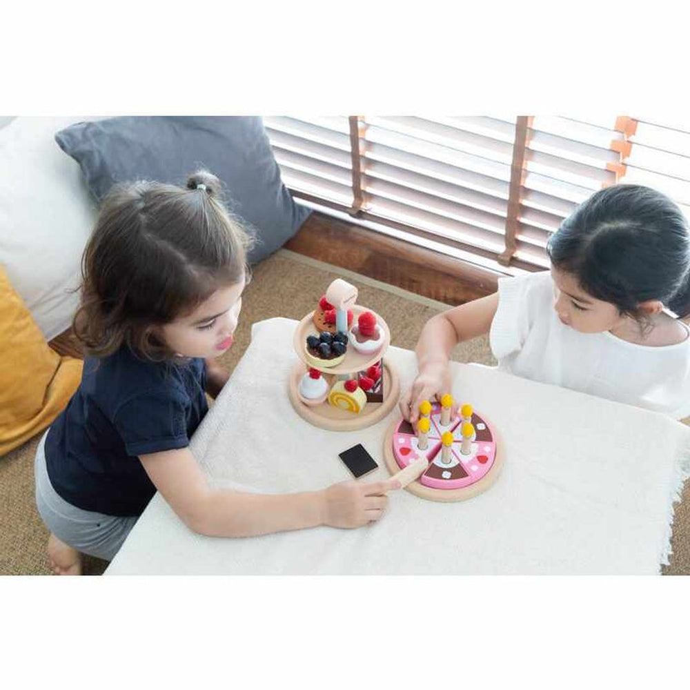 
                  
                    Birthday Cake Set
                  
                