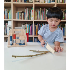
                  
                    Handy Carpenter Set
                  
                