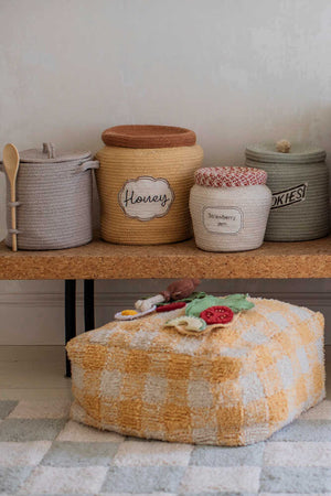 
                  
                    Canasta Honey Pot
                  
                