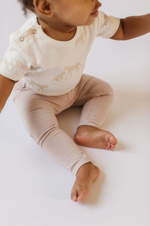 
                  
                    Essentials Legging (Pale Pink)
                  
                