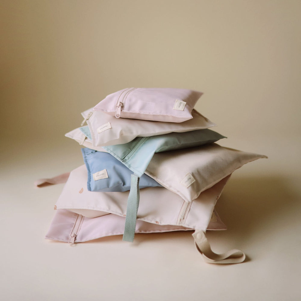 
                  
                    Water Resistant Wet Bag (Fog)
                  
                