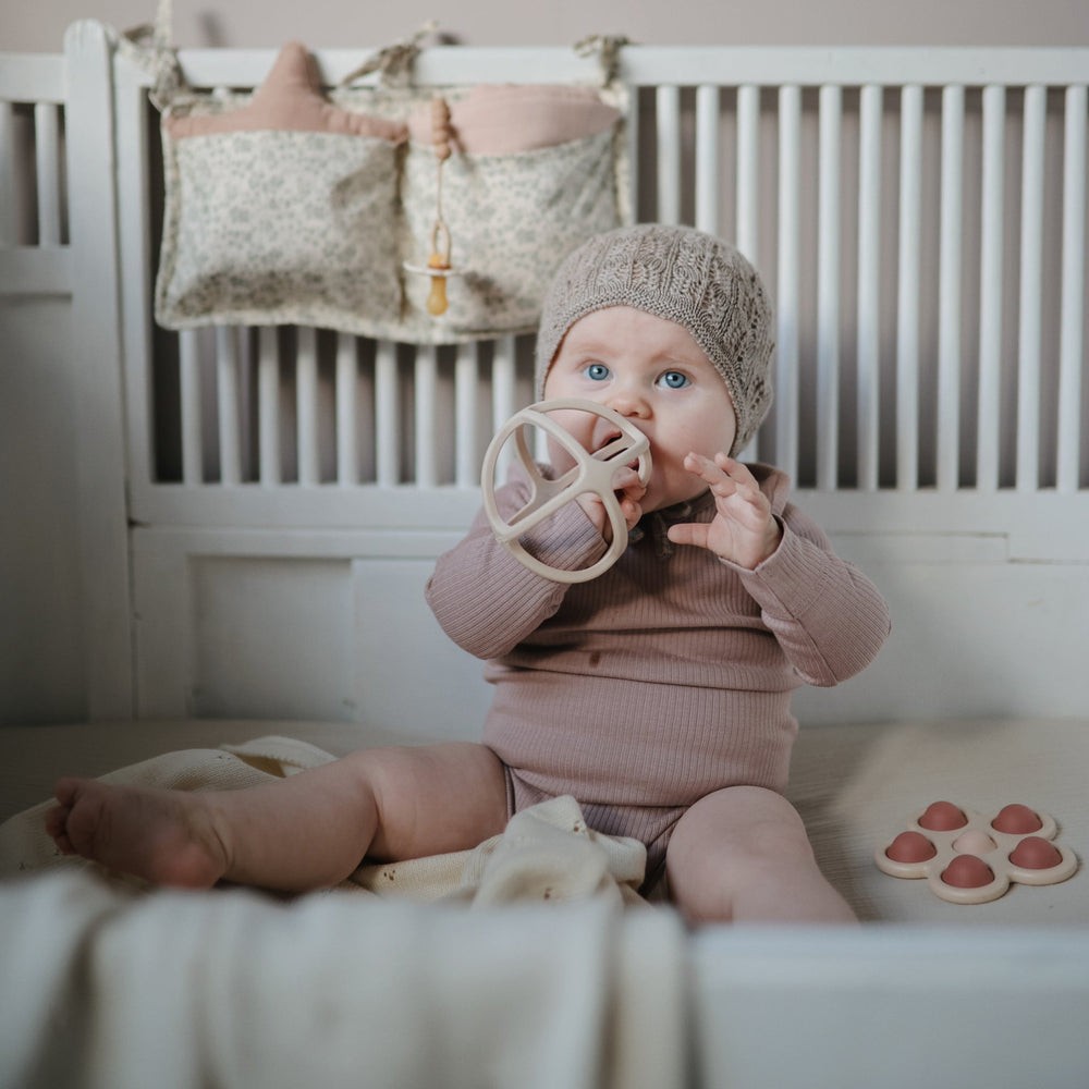 
                  
                    Ball Teether (Dove Gray)
                  
                