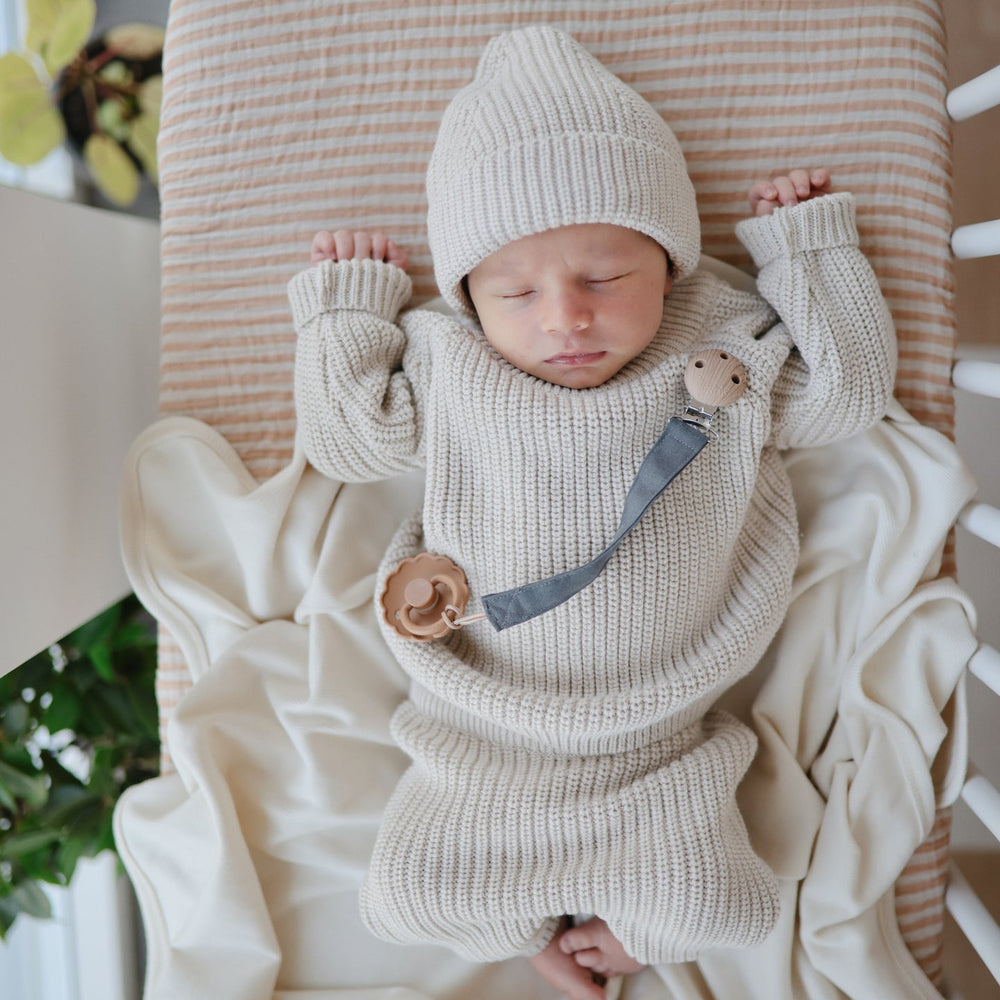 
                  
                    Linen Pacifier Clip 2-Pack (Powder Blue/Deep Sea)
                  
                