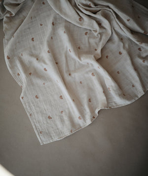 
                  
                    Swaddle de Muselina y Algodón Orgánico (Rainbows)
                  
                