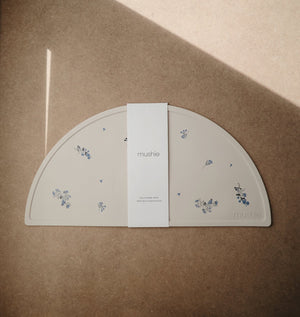 
                  
                    Mantel Individual de Silicon (Lilac Flowers)
                  
                