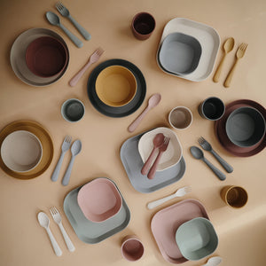 
                  
                    Platos Cuadrados, Set de 2 (Blush)
                  
                