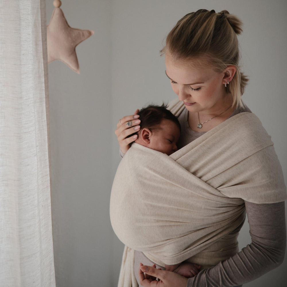 
                  
                    Baby Wrap (Beige Melange)
                  
                