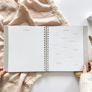 
                  
                    My Baby Book - Baby Memory Book - Safari
                  
                