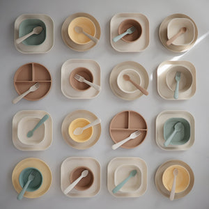 
                  
                    Square Dinnerware Plates, Set of 2 (Ivory)
                  
                