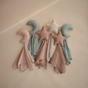 
                  
                    Moon Lovey (Roman Green)
                  
                