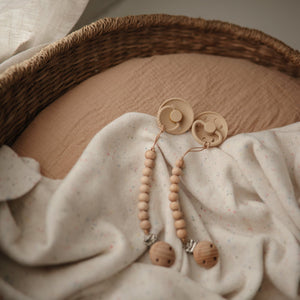 
                  
                    FRIGG Moon Phase Natural Rubber |6-18 Months| (Croissant)
                  
                