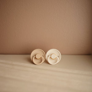 
                  
                    FRIGG Rope Natural Rubber |6-18 Months| (Cream)
                  
                